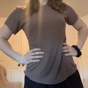 Basic Brown Top! 🤎